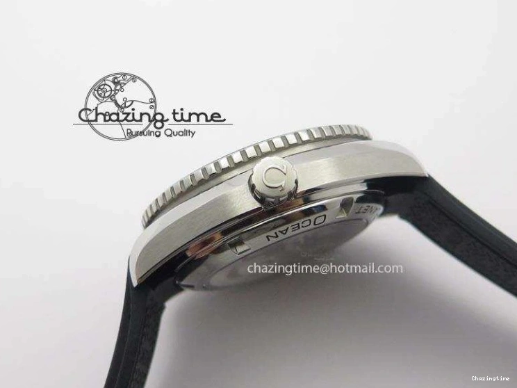 0411 Colorful Planet Ocean SS Bp Maker 45mm Black Bezel On Black Rubber Strap A 8219